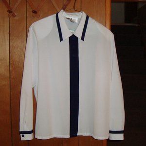 JG - Joyce Women's Blue/White Polyester Button Fro